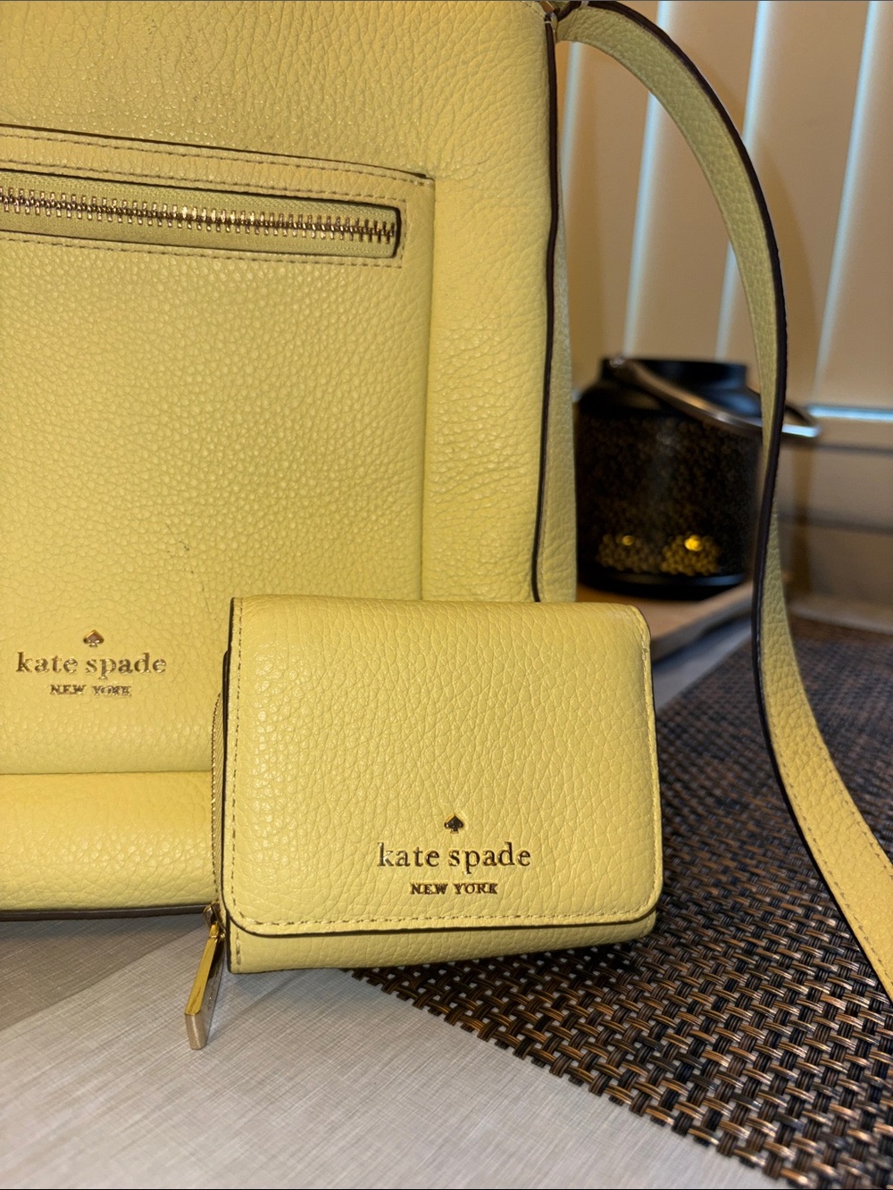 kate spade pastel lemon yellow pebbled leather crossbody w matching wallet set - Picture 2 of 10